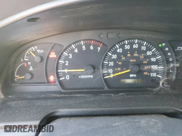 2001 Toyota Tundra SR5 with VIN 5TBBT44151S197765, listed as a Copart auction lot 87004715 with 266,710 mi miles and Clean title. Bid and sale history available at DreamBid. Image 9.