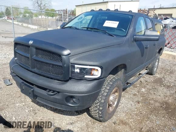 2005 Dodge 2500 SLT z VIN 3D7KS28C25G844501, wystawiony jako IAAI lot #42176860 z przebiegiem 238 386 mil mil oraz . Historia ofert i sprzedaży dostępna na DreamBid. Obrazek 2.