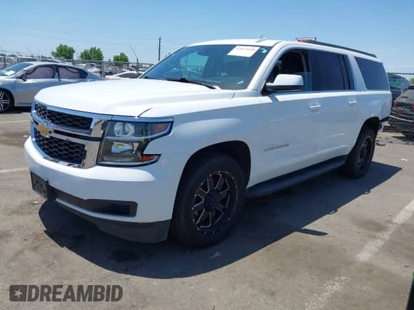 2020 Chevrolet Suburban LT с VIN 1GNSKHKC7LR296232, выставлен на аукционе IAAI как лот 42413698 с пробегом 87 567 миль миль и . История ставок и продаж доступна на DreamBid. Изображение 2.