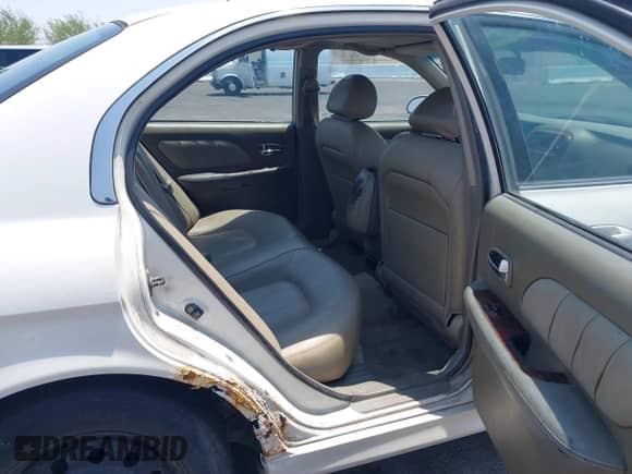 2002 Hyundai Sonata GLS z VIN KMHWF35H12A541379, wystawiony jako IAAI lot #42736860 z przebiegiem 190 682 mil mil oraz . Historia ofert i sprzedaży dostępna na DreamBid. Obrazek 8.