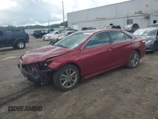 2016 Toyota Camry XLE with VIN 4T1BF1FK1GU579035, listed as a Copart auction lot 64759525 with 109,750 mi miles and Salvage title. Bid and sale history available at DreamBid. Image 1.