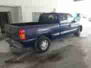 2000 GMC Sierra 1500 SLE z VIN 2GTEC19T4Y1334273, wystawiony jako IAAI lot #42777220 z przebiegiem 354 113 mil mil oraz . Historia ofert i sprzedaży dostępna na DreamBid. Obrazek 4.
