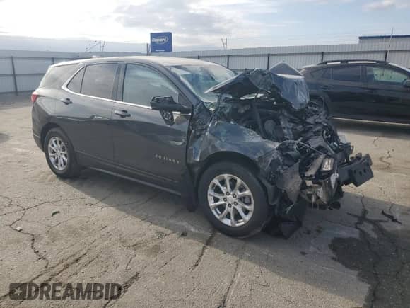 2020 Chevrolet Equinox LT с VIN 2GNAXKEV3L6189908, выставлен на аукционе Copart как лот 71935925 с пробегом 67 734 миль миль и Списание • Salvage title. История ставок и продаж доступна на DreamBid. Изображение 4.