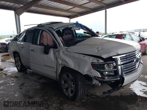 2019 Chevrolet Suburban Premier с VIN 1GNSKJKJ2KR354283, выставлен на аукционе IAAI как лот 39548082 с пробегом Не указан миль и . История ставок и продаж доступна на DreamBid. Изображение 1.