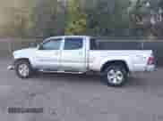 2012 Toyota Tacoma z VIN 3TMMU4FN5CM043847, wystawiony jako IAAI lot #43447652 z przebiegiem 119 376 mil mil oraz . Historia ofert i sprzedaży dostępna na DreamBid. Obrazek 15.