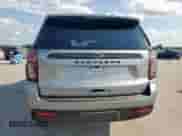 2024 Chevrolet Suburban Z71 z VIN 1GNSKDKD9RR402741, wystawiony jako Copart lot #61161505 z przebiegiem 12 491 mil mil oraz Szkoda całkowita • Salvage title. Historia ofert i sprzedaży dostępna na DreamBid. Obrazek 6.