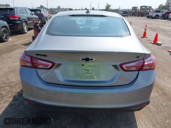 2025 Chevrolet Malibu LT с VIN 1G1ZD5STXSF116718, выставлен на аукционе IAAI как лот 42898782 с пробегом 14 931 миль миль и . История ставок и продаж доступна на DreamBid. Изображение 15.