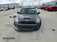 2010 MINI Hardtop S with VIN WMWMF7C51ATZ69061, listed as a Copart auction lot 60837465 with 102,506 mi miles and Salvage title. Bid and sale history available at DreamBid. Image 13.