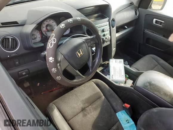 2010 Honda Pilot LX with VIN 5FNYF3H23AB007326, listed as a Copart auction lot 65192145 with 225,806 mi miles and Salvage title. Bid and sale history available at DreamBid. Image 8.