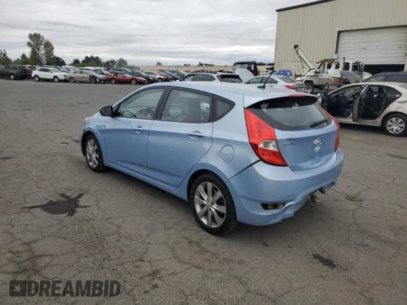 2012 Hyundai Accent SE с VIN KMHCU5AE7CU025821, выставлен на аукционе Copart как лот 69224195 с пробегом 238 728 миль миль и Списание • Salvage title. История ставок и продаж доступна на DreamBid. Изображение 2.