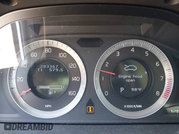 2009 Volvo XC70 3.2L with VIN YV4BZ982991060159, listed as a IAAI auction lot 43440427 with 283,367 mi miles and . Bid and sale history available at DreamBid. Image 7.