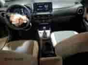 2022 Hyundai Kona SE с VIN KM8K2CAB9NU819556, выставлен на аукционе Copart как лот 85083225 с пробегом 40 750 миль миль и Списание • Salvage title. История ставок и продаж доступна на DreamBid. Изображение 8.