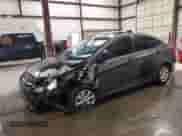 2012 Hyundai Accent GLS z VIN KMHCT4AE9CU084348, wystawiony jako IAAI lot #43230958 z przebiegiem 140 984 mil mil oraz . Historia ofert i sprzedaży dostępna na DreamBid. Obrazek 2.