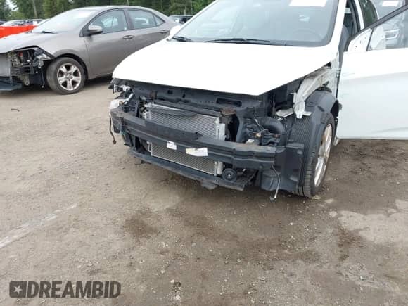 2013 Hyundai Accent SE с VIN KMHCU5AE9DU114128, выставлен на аукционе IAAI как лот 43328837 с пробегом 154 782 миль миль и . История ставок и продаж доступна на DreamBid. Изображение 6.