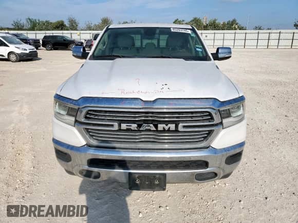 2019 Ram 1500 Laramie z VIN 1C6RREJT0KN530954, wystawiony jako Copart lot #85283745 z przebiegiem 162 124 mil mil oraz Szkoda całkowita • Salvage title. Historia ofert i sprzedaży dostępna na DreamBid. Obrazek 5.