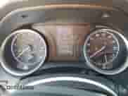 2019 Toyota Camry SE z VIN 4T1B11HK3KU268503, wystawiony jako Copart lot #71220275 z przebiegiem 105 038 mil mil oraz Szkoda całkowita • Salvage title. Historia ofert i sprzedaży dostępna na DreamBid. Obrazek 9.