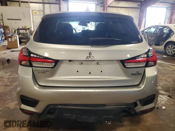 2021 Mitsubishi Outlander ES z VIN JA4ARUAU4MU017685, wystawiony jako Copart lot #66732615 z przebiegiem 100 521 mil mil oraz Nie do naprawy • Non repairable. Historia ofert i sprzedaży dostępna na DreamBid. Obrazek 6.