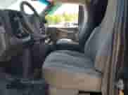 2017 Chevrolet Express Cargo с VIN 1GCWGBFF9H1259458, выставлен на аукционе Copart как лот 59742655 с пробегом 124 536 миль миль и Списание • Salvage title. История ставок и продаж доступна на DreamBid. Изображение 7.