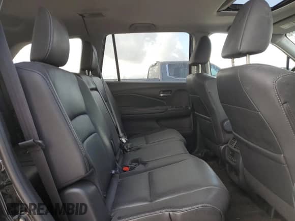 2016 Honda Pilot EX-L with VIN 5FNYF5H53GB043435, listed as a Copart auction lot 82613805 with 162,326 mi miles and Clean title. Bid and sale history available at DreamBid. Image 11.