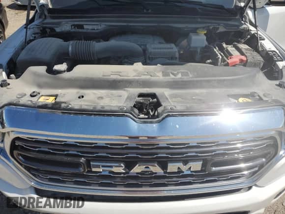 2020 Ram 1500 Limited z VIN 1C6SRFHT0LN116233, wystawiony jako Copart lot #63731715 z przebiegiem 30 722 mil mil oraz Szkoda całkowita • Salvage title. Historia ofert i sprzedaży dostępna na DreamBid. Obrazek 11.