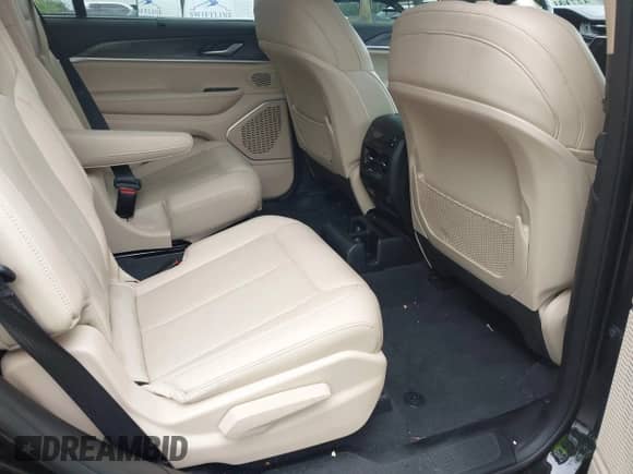 2022 Jeep Grand Cherokee Limited with VIN 1C4RJJBG7N8582885, listed as a IAAI auction lot 42713191 with 51,927 mi miles and . Bid and sale history available at DreamBid. Image 8.
