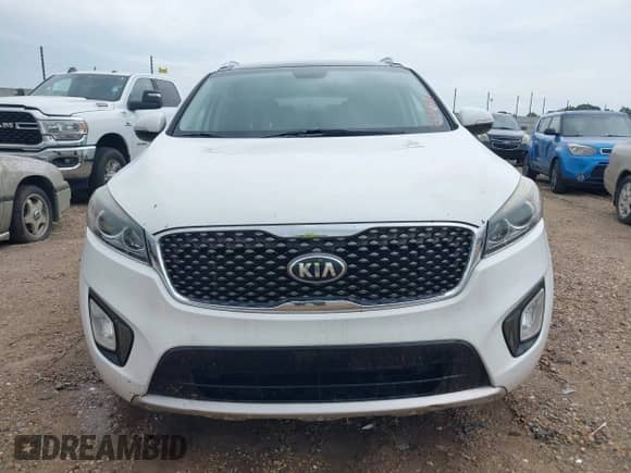 2016 Kia Sorento SXL with VIN 5XYPK4A55GG115000, listed as a IAAI auction lot 42595196 with 108,110 mi miles and . Bid and sale history available at DreamBid. Image 12.
