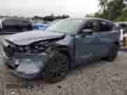 2023 Mazda CX-5 S Carbon Edition z VIN JM3KFBCM4P0111590, wystawiony jako Copart lot #80024545 z przebiegiem 81 621 mil mil oraz Nie do naprawy • Non repairable. Historia ofert i sprzedaży dostępna na DreamBid. Obrazek 1.