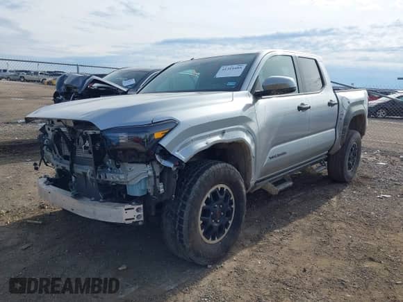 2024 Toyota Tacoma SR5 with VIN 3TYLB5JN0RT037837, listed as a IAAI auction lot 41315485 with 14,471 mi miles and . Bid and sale history available at DreamBid. Image 18.