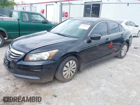 2012 Honda Accord LX с VIN 1HGCP2F36CA103994, выставлен на аукционе IAAI как лот 42880011 с пробегом 177 816 миль миль и . История ставок и продаж доступна на DreamBid. Изображение 17.