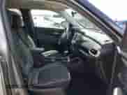2023 Chevrolet TrailBlazer LT z VIN KL79MPS20PB051951, wystawiony jako IAAI lot #42685359 z przebiegiem 74 239 mil mil oraz . Historia ofert i sprzedaży dostępna na DreamBid. Obrazek 5.