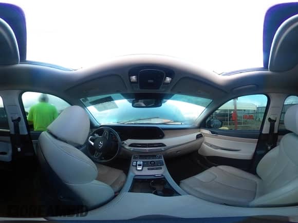 2021 Hyundai Palisade SEL с VIN KM8R44HE2MU185598, выставлен на аукционе IAAI как лот 42992923 с пробегом 90 505 миль миль и . История ставок и продаж доступна на DreamBid. Изображение 18.