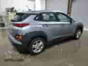 2021 Hyundai Kona SE с VIN KM8K12AA3MU665767, выставлен на аукционе Copart как лот 85170425 с пробегом 61 827 миль миль и Чистый • Clean title. История ставок и продаж доступна на DreamBid. Изображение 3.