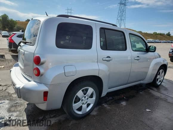 2009 Chevrolet HHR LS z VIN 3GNCA13B69S529768, wystawiony jako Copart lot #70598245 z przebiegiem 210 537 mil mil oraz Szkoda całkowita • Salvage title. Historia ofert i sprzedaży dostępna na DreamBid. Obrazek 3.