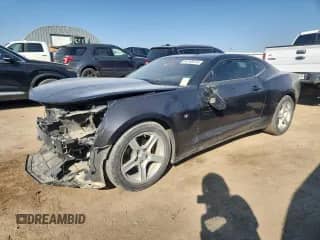 2016 Chevrolet Camaro 1LT z VIN 1G1FB1RS4G0190547, wystawiony jako Copart lot #84760615 z przebiegiem 97 730 mil mil oraz Szkoda całkowita • Salvage title. Historia ofert i sprzedaży dostępna na DreamBid. Obrazek 1.