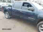 2009 GMC Sierra 1500 SL с VIN 3GTEC13C09G252848, выставлен на аукционе IAAI как лот 41576576 с пробегом 248 336 миль миль и . История ставок и продаж доступна на DreamBid. Изображение 6.