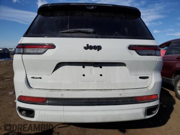 2023 Jeep Grand Cherokee Summit Reserve with VIN 1C4RJKET7P8913028, listed as a Copart auction lot 45208835 with 17,130 mi miles and Salvage title. Bid and sale history available at DreamBid. Image 6.