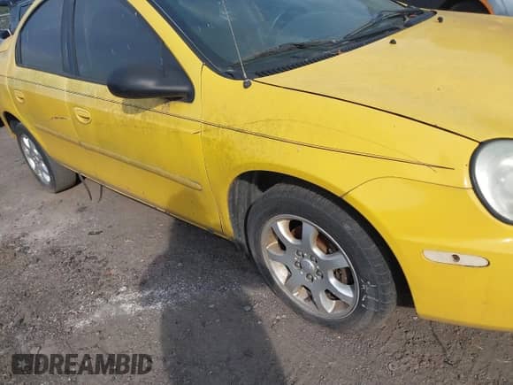 2004 Dodge Neon SXT z VIN 1B3ES56C74D593984, wystawiony jako IAAI lot #41471909 z przebiegiem 242 064 mil mil oraz . Historia ofert i sprzedaży dostępna na DreamBid. Obrazek 6.