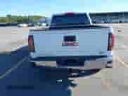 2017 GMC Sierra 1500 SLT z VIN 1GTV2NEJ3HZ146009, wystawiony jako IAAI lot #43461744 z przebiegiem 116 212 mil mil oraz . Historia ofert i sprzedaży dostępna na DreamBid. Obrazek 15.