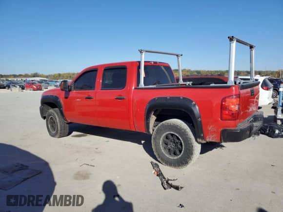 2013 Chevrolet Silverado 1500 LT с VIN 3GCPKSEA6DG108758, выставлен на аукционе Copart как лот 77174554 с пробегом Не указан миль и На запчасти • Non repairable. История ставок и продаж доступна на DreamBid. Изображение 2.