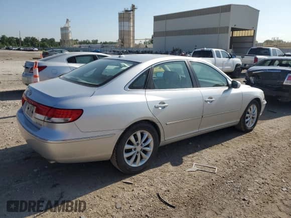 2008 Hyundai Azera Limited с VIN KMHFC46F48A252579, выставлен на аукционе Copart как лот 64034695 с пробегом 135 386 миль миль и Списание • Salvage title. История ставок и продаж доступна на DreamBid. Изображение 3.