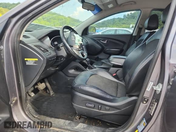 2015 Hyundai Tucson SE z VIN KM8JUCAG9FU991153, wystawiony jako Copart lot #63429555 z przebiegiem 160 649 mil mil oraz Szkoda całkowita • Salvage title. Historia ofert i sprzedaży dostępna na DreamBid. Obrazek 7.