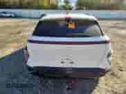 2025 Hyundai Kona SEL z VIN KM8HB3AB7SU323659, wystawiony jako Copart lot #90120955 z przebiegiem 11 269 mil mil oraz Szkoda całkowita • Salvage title. Historia ofert i sprzedaży dostępna na DreamBid. Obrazek 6.