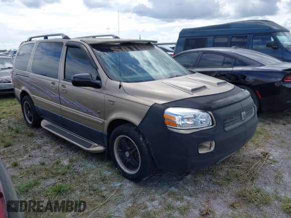2005 Saturn Relay 3 with VIN 5GZDV23L45D194437, listed as a IAAI auction lot 40511723 with Not provided miles and . Bid and sale history available at DreamBid. Image 1.