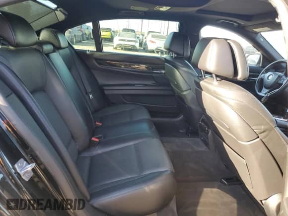 2013 BMW 7 Series 750Li with VIN WBAYE8C51DD132660, listed as a Copart auction lot 85934925 with 111,739 mi miles and Salvage title. Bid and sale history available at DreamBid. Image 10.