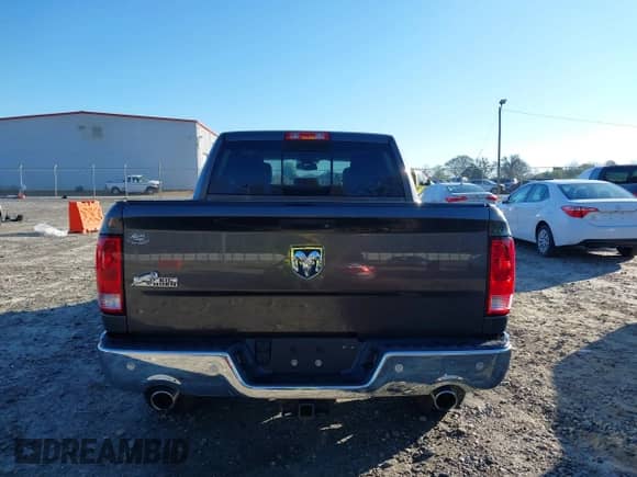 2017 Ram 1500 Big Horn z VIN 3C6RR6LT5HG563629, wystawiony jako IAAI lot #41811191 z przebiegiem 65 103 mil mil oraz . Historia ofert i sprzedaży dostępna na DreamBid. Obrazek 16.