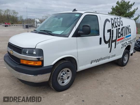 2021 Chevrolet Express Cargo with VIN 1GCWGAF75M1194461, listed as a IAAI auction lot 42122648 with 64,047 mi miles and . Bid and sale history available at DreamBid. Image 19.
