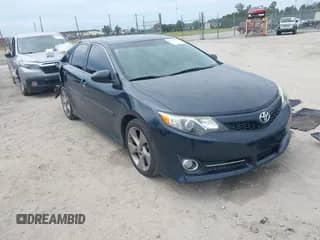 2014 Toyota Camry L с VIN 4T1BF1FK9EU322587, выставлен на аукционе IAAI как лот 43112953 с пробегом 195 333 миль миль и . История ставок и продаж доступна на DreamBid. Изображение 1.