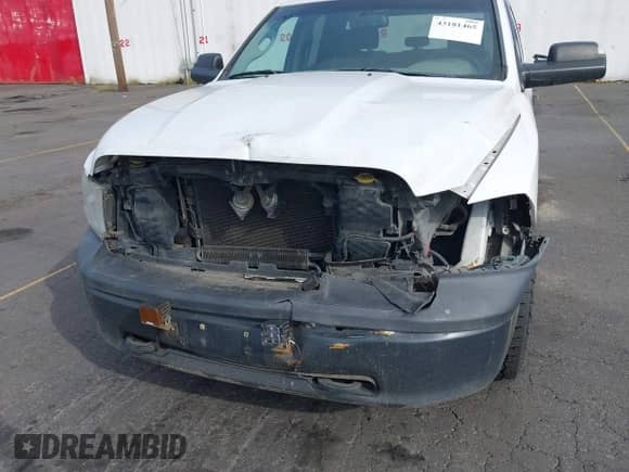 2012 Ram 1500 Express z VIN 1C6RD7FT8CS225966, wystawiony jako IAAI lot #43181465 z przebiegiem 347 015 mil mil oraz . Historia ofert i sprzedaży dostępna na DreamBid. Obrazek 6.