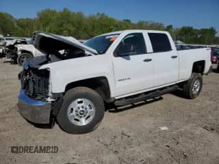 2015 Chevrolet Silverado 2500HD Work Truck с VIN 1GC1KUEG3FF132171, выставлен на аукционе Copart как лот 52322195 с пробегом 131 469 миль миль и Списание • Salvage title. История ставок и продаж доступна на DreamBid. Изображение 1.