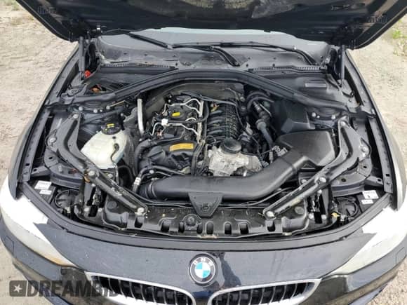 2016 BMW 4 Series 435i xDrive z VIN WBA3T7C58G5A37217, wystawiony jako Copart lot #73744774 z przebiegiem Nie podano mil oraz Nie do naprawy • Non repairable. Historia ofert i sprzedaży dostępna na DreamBid. Obrazek 11.